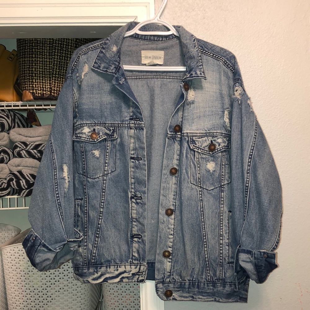 Medium wash denim jacket
